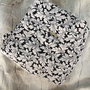 Michael Kors Large Womens Stretch Dress Ankle Pant Leggings  Black/Whit Pattern